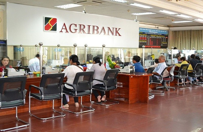 chi tiết về lịch làm việc của ngân hàng Agribank vào giờ hành chính