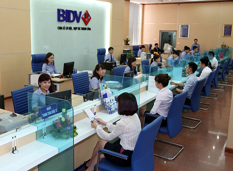 Ngân hàng BIDV có làm việc thứ 7 không và các chi nhánh mở cửa giao dịch