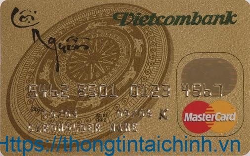 Thẻ ghi nợ MasterCard Vietcombank với hạn mức sử dụng lớn cùng nhiều tiện ích sử dụng hấp dẫn