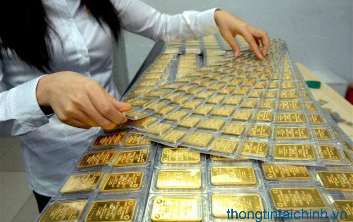 Ngân hàng Vietcombank chỉ cấp nhận loại vàng gửi là vàng miếng với số lượng tối thiểu là 5 chỉ