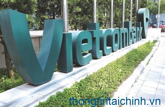 Nguồn lợi nhuận từ các dịch vụ do Vietcombank cung cấp đang có sự tăng trưởng đáng kể