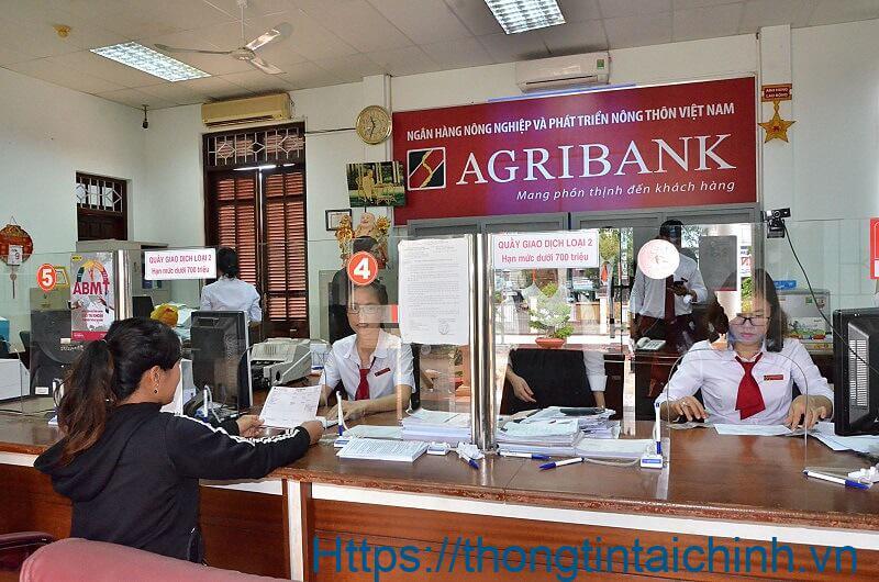 phí chuyển tiền từ agribank sang ngân hàng khác