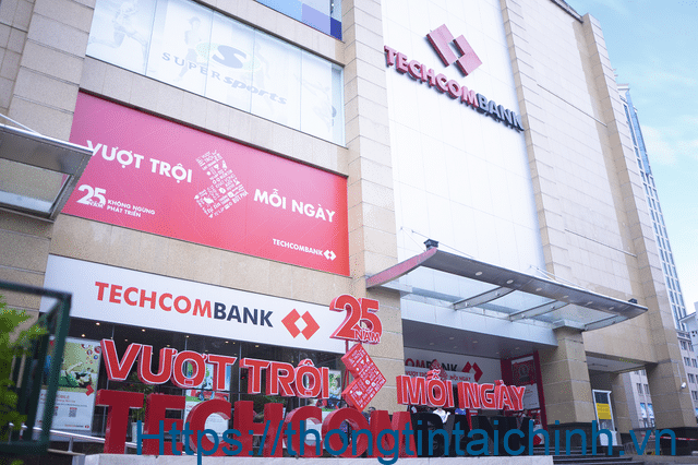 Ngân hàng Techcombank là một trong những ngân hàng lớn mạnh nhất Việt Nam với hệ thống chi nhánh trải khắp cả nước