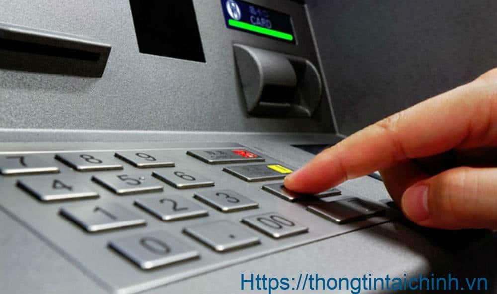 Bạn cần phải kích hoạt thẻ ATM Techcombank rồi mới thực hiện được các giao dịch tài chính