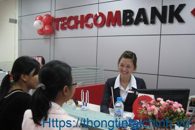 Dịch vụ vay tiền qua thẻ ATM Techcombank với thủ tục đơn giản, nhanh chóng