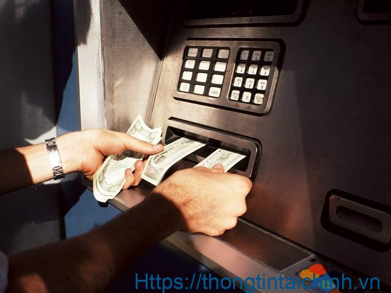 Bạn đã nắm rõ cách rút tiền tại HDBank ATM chưa?