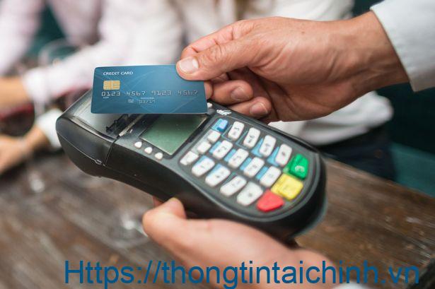 Thẻ tín dụng là phương thức thanh toán thông minh, nhiều ưu đãi
