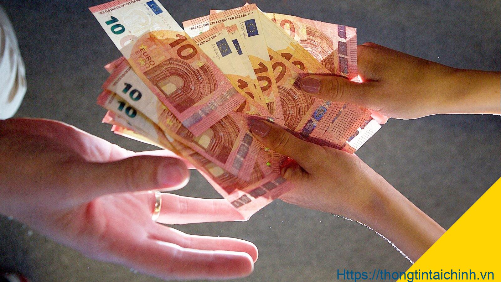 Đồng Euro ra đời mang đến nhiều lợi ích 
