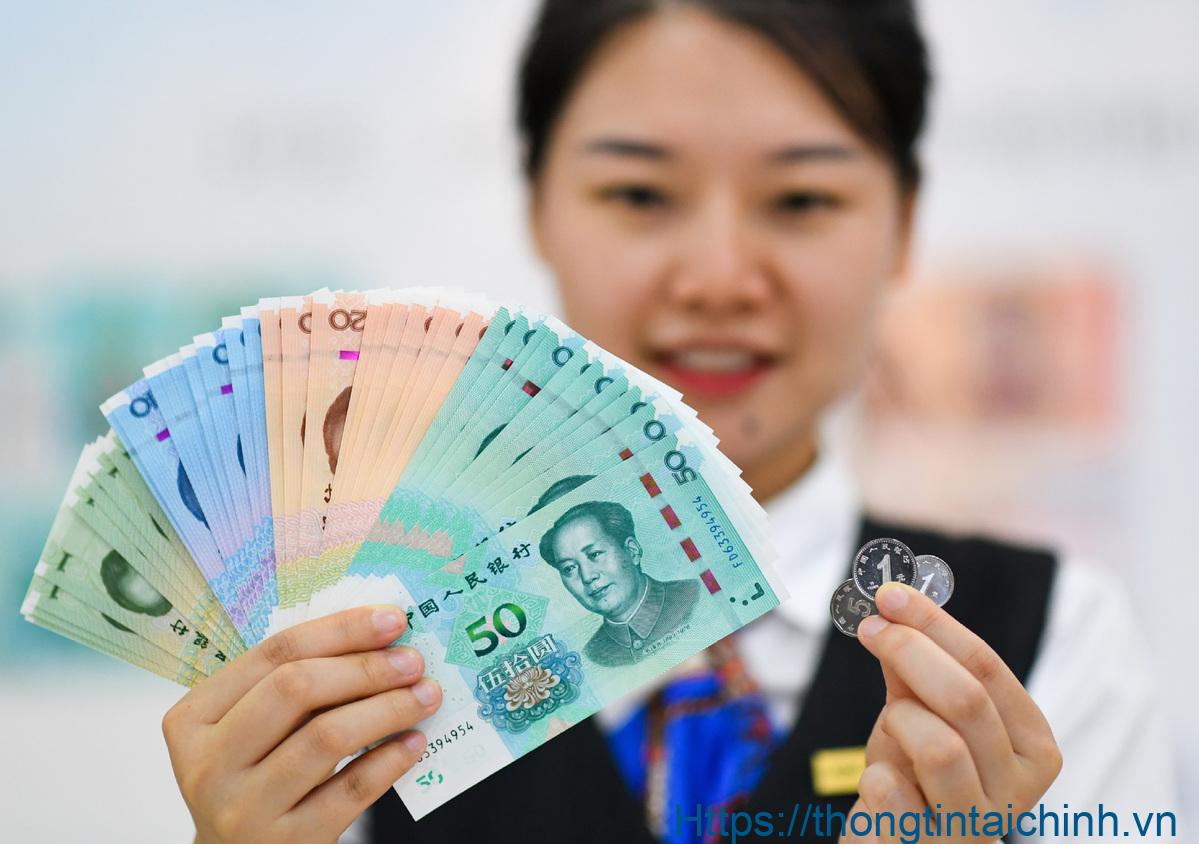 Nhân dân tệ là tiền tệ chính thức của nước Cộng hòa Nhân dân Trung Hoa