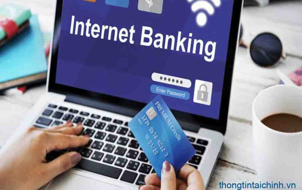 óa thẻ ngân hàng thông qua Internet Banking
